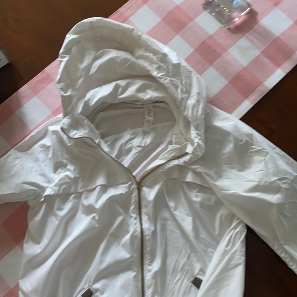 lululemon hooded jacket size 8